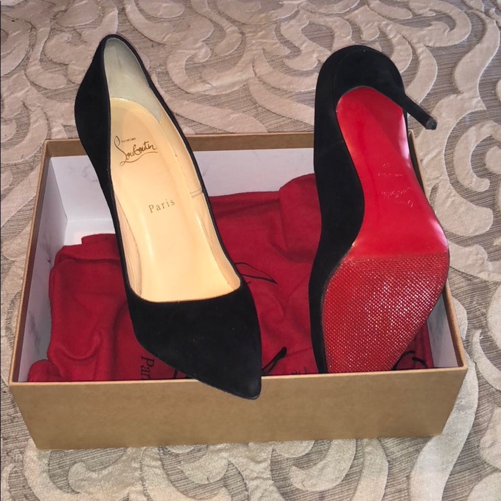 *SOLD* So Kate Black Suede louboutin Heels